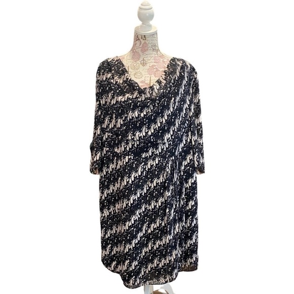 Eliza J Drape Neck Faux Wrap Print Dress 3/4 Sleeves Size 16W - Picture 1 of 10